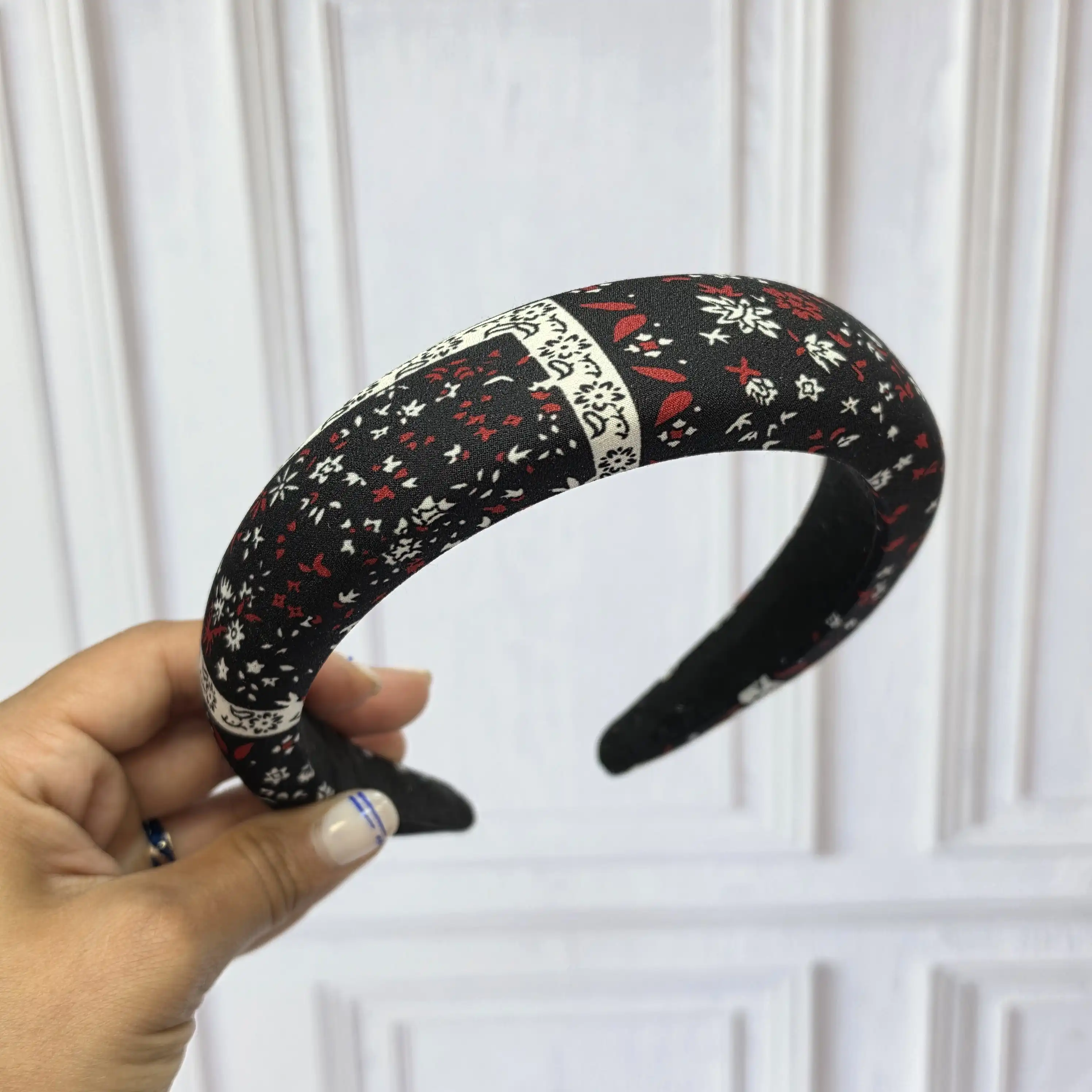 تل ابری بزرگسال 